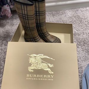Burberry rain boots